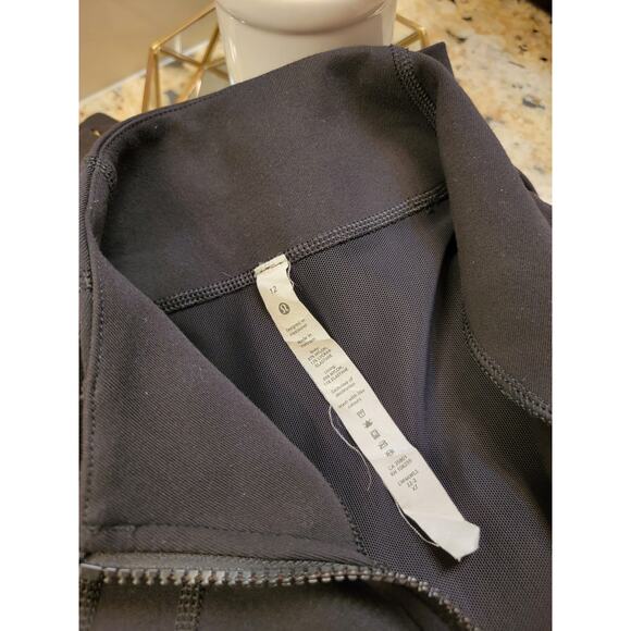 EXC Lululemon Define Jacket Size 12 - Picture 5 of 7